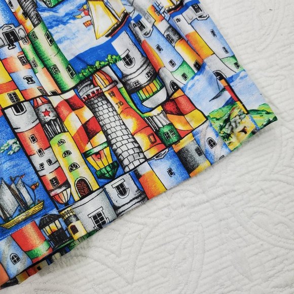 Fun Buildings Town Shorts kids 8/10 - Picture 4 of 7